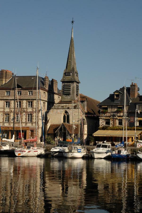 Cosy Maison 3 Chambres Honfleur Jardin, Parking Prive Et Jacuzzi Exterior foto